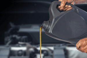 Can You Mix Synthetic Oil With Regular Motor Oil?