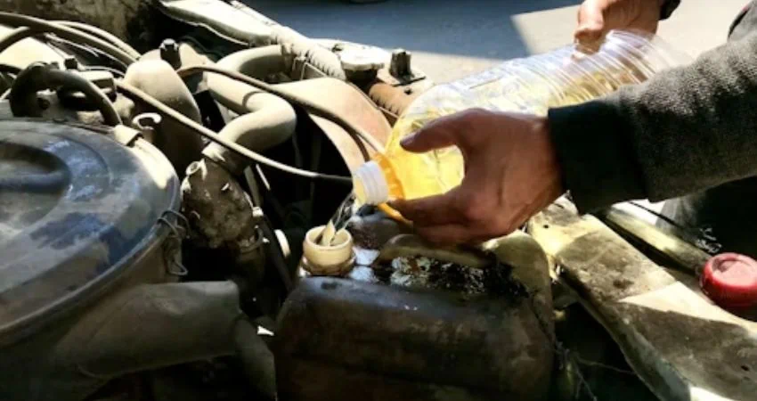 What Happens If You Mix Different Engine Oils? (Synthetic + Conventional Explained) 1 What Happens If You Mix Different Engine Oils